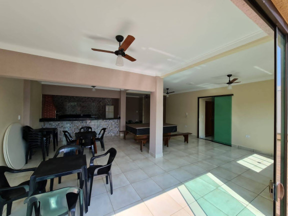 Imagem Casa com 2 Quartos à Venda, 280 m² em Arapongas Imagem Casa com 2 Quartos à Venda, 280 m² em Arapongas