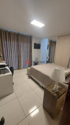 Imagem Casa com 10 Quartos à Venda, 700 m² em City Bussocaba - Osasco Imagem Casa com 10 Quartos à Venda, 700 m² em City Bussocaba - Osasco