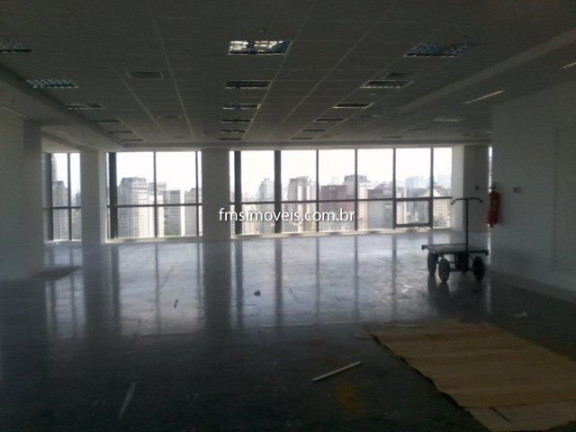 Imagem Sala Comercial para Alugar, 678 m² em Itaim Bibi - São Paulo Imagem Sala Comercial para Alugar, 678 m² em Itaim Bibi - São Paulo