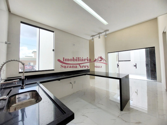 Imagem Imóvel com 3 Quartos à Venda,  em Cajupiranga - Parnamirim