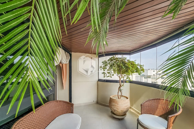 Imagem Apartamento com 4 Quartos à Venda, 198 m² em Moema - São Paulo Imagem Apartamento com 4 Quartos à Venda, 198 m² em Moema - São Paulo