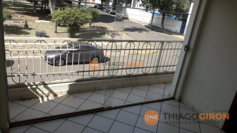 Sobrado com 3 Quartos para Alugar, 280 m² em Tv - Araçatuba