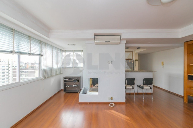 Imagem Apartamento com 2 Quartos à Venda, 88 m² em Moinhos De Vento - Porto Alegre
