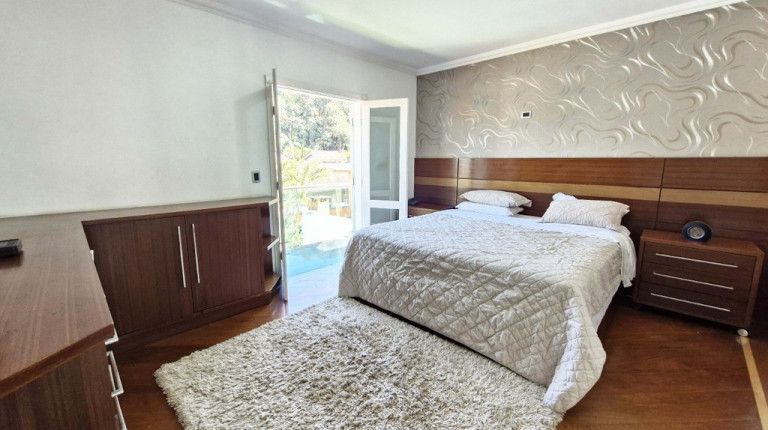 Imagem Casa com 3 Quartos à Venda, em Parque Monte Alegre - Taboão Da Serra Imagem Casa com 3 Quartos à Venda, em Parque Monte Alegre - Taboão Da Serra