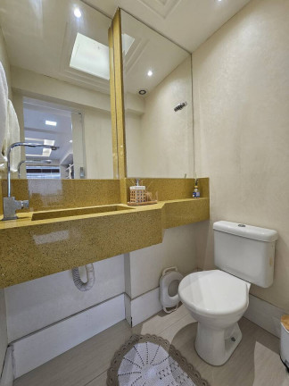 Imagem Apartamento com 3 Quartos à Venda, 111 m² em Encruzilhada - Santos