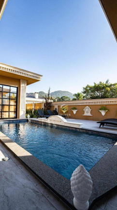 Imagem Casa com 3 Quartos à Venda, 328 m² em Casa Branca - Itapema