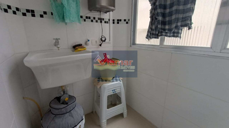 Imagem Apartamento com 2 Quartos à Venda, 54 m² em Astúrias - Guarujá