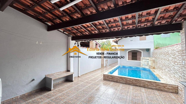Casa com 2 Quartos à Venda, 180 m² em Vila Seabra - Mongaguá