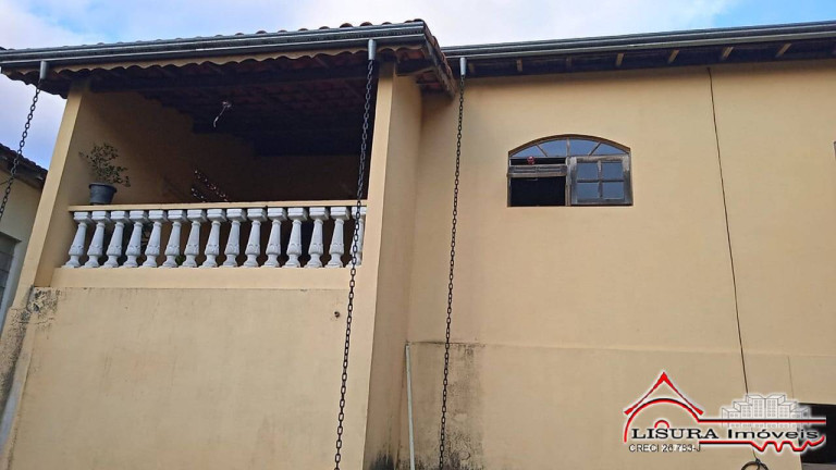 Imagem Casa com 2 Quartos à Venda, 180 m² em Parque Santo Antônio - Jacareí Imagem Casa com 2 Quartos à Venda, 180 m² em Parque Santo Antônio - Jacareí