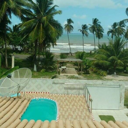 Sobrado com 3 Quartos à Venda, 350 m² em Olivença - Ilhéus