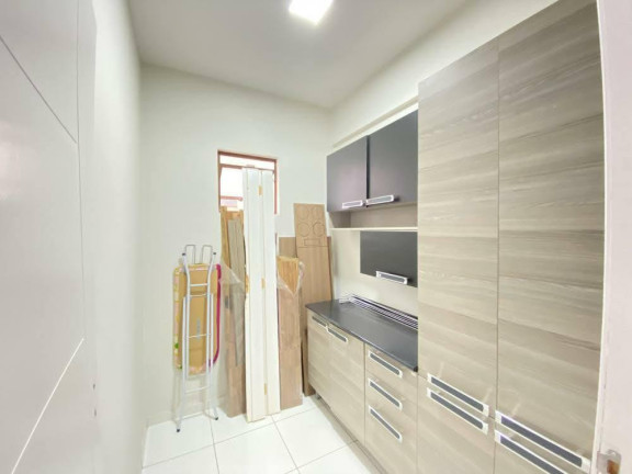 Imagem Apartamento com 3 Quartos à Venda, 161 m² em Zona 01 - Maringá