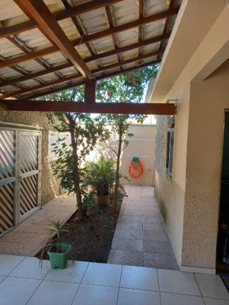 Imagem Casa com 2 Quartos à Venda, 200 m² em Cosmos - Rio De Janeiro Imagem Casa com 2 Quartos à Venda, 200 m² em Cosmos - Rio De Janeiro