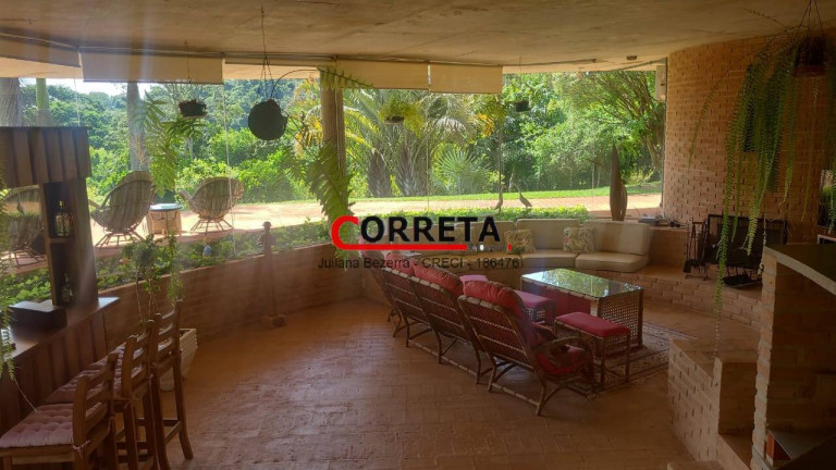 Imagem Casa com 6 Quartos à Venda, 3.900 m² em Piratuba - Ibiúna Imagem Casa com 6 Quartos à Venda, 3.900 m² em Piratuba - Ibiúna