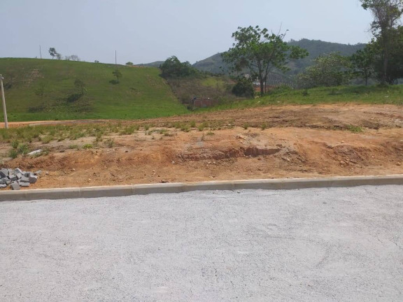 Imagem Terreno à Venda, 360 m² em Rio Bonito Imagem Terreno à Venda, 360 m² em Rio Bonito