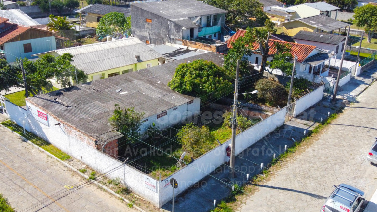 Imagem Casa com 13 Quartos à Venda, 510 m² em Centro - Balneário Rincão Imagem Casa com 13 Quartos à Venda, 510 m² em Centro - Balneário Rincão