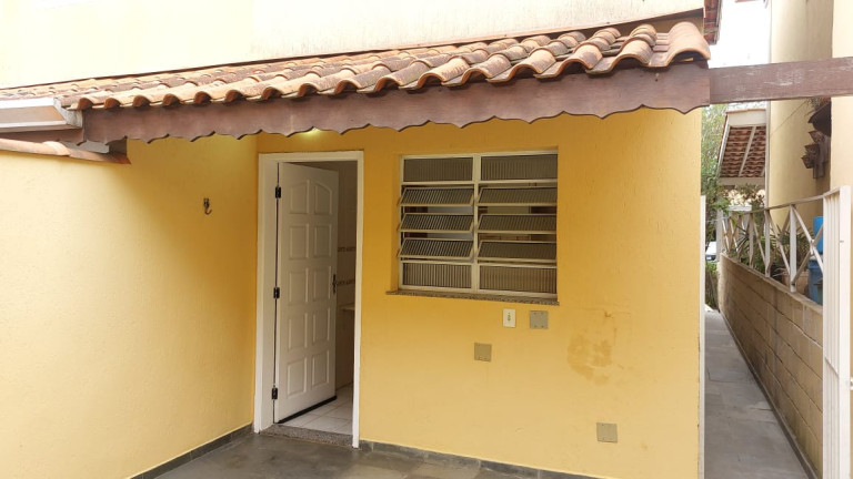 Imagem Casa com 2 Quartos à Venda, 211 m² em Granja Viana - Cotia Imagem Casa com 2 Quartos à Venda, 211 m² em Granja Viana - Cotia