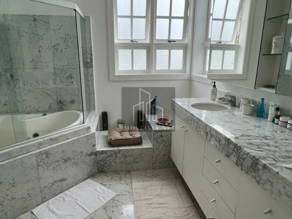 Imagem Casa com 4 Quartos à Venda, 528 m² em Alphaville - Santana De Parnaíba