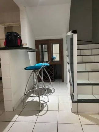 Imagem Sobrado com 3 Quartos à Venda, 170 m² em Cidade Alta - Cuiabá Imagem Sobrado com 3 Quartos à Venda, 170 m² em Cidade Alta - Cuiabá