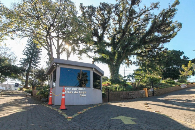 Imagem Casa com 3 Quartos à Venda, em Hípica - Porto Alegre Imagem Casa com 3 Quartos à Venda, em Hípica - Porto Alegre