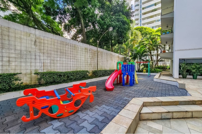Imagem Imóvel com 3 Quartos à Venda, 165 m² em Moema - São Paulo