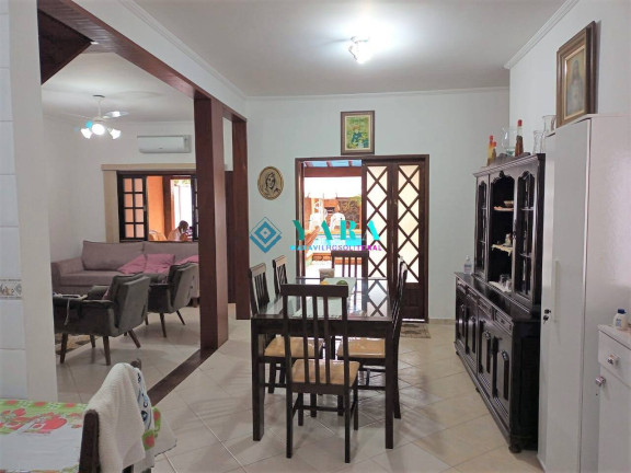 Imagem Casa com 3 Quartos à Venda, 300 m² em Vivamar - Ubatuba Imagem Casa com 3 Quartos à Venda, 300 m² em Vivamar - Ubatuba