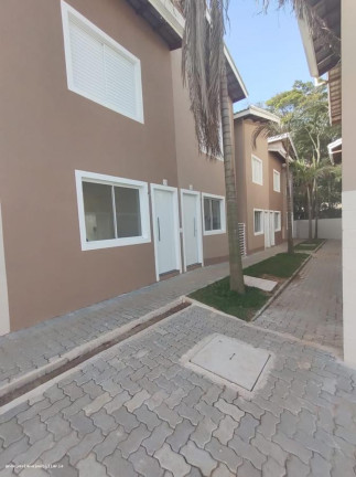 Imagem Casa com 2 Quartos à Venda, 52 m² em Quintas Monte Alto - Cotia
