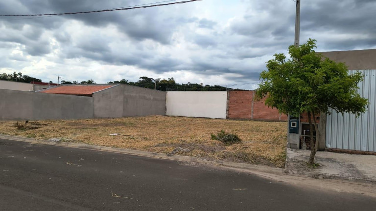 Imagem Terreno à Venda, 250 m² em Parque São Matheus - Piracicaba Imagem Terreno à Venda, 250 m² em Parque São Matheus - Piracicaba