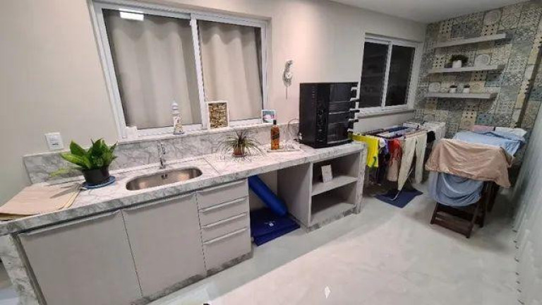 Imagem Apartamento com 3 Quartos à Venda, 120 m² em Praia Da Costa - Vila Velha Imagem Apartamento com 3 Quartos à Venda, 120 m² em Praia Da Costa - Vila Velha