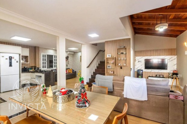 Imagem Casa com 3 Quartos à Venda, 178 m² em Ariribá - Balneário Camboriú