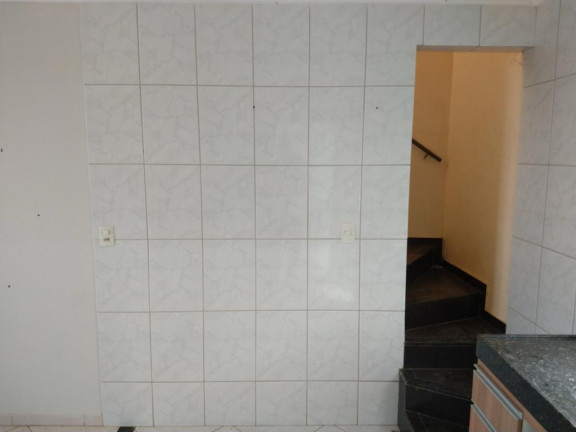 Imagem Cobertura com 2 Quartos à Venda, 60 m² em Maracanã - Montes Claros