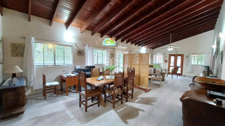 Imagem Casa com 4 Quartos à Venda, 419 m² em Lagoinha - Ubatuba Imagem Casa com 4 Quartos à Venda, 419 m² em Lagoinha - Ubatuba