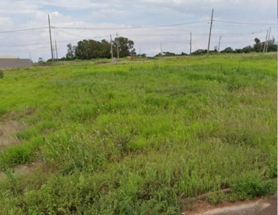 Terreno à Venda, 252 m² em Jardim Califórnia - Sabáudia