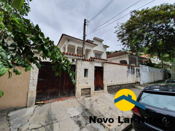 Imagem Casa com 3 Quartos à Venda, 104 m² em Pe Pequeno - Niterói Imagem Casa com 3 Quartos à Venda, 104 m² em Pe Pequeno - Niterói