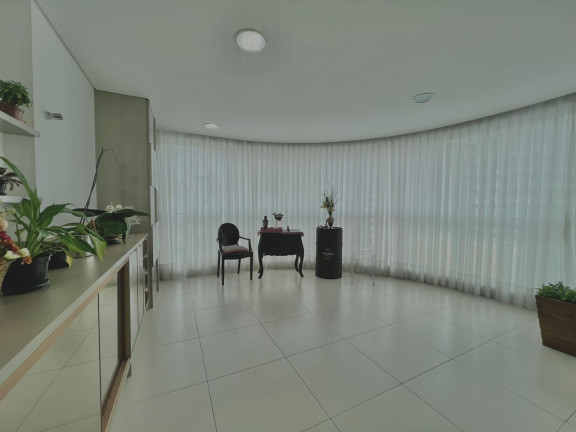 Imagem Apartamento com 3 Quartos à Venda, 158 m² em Centro - Balneário Camboriú Imagem Apartamento com 3 Quartos à Venda, 158 m² em Centro - Balneário Camboriú
