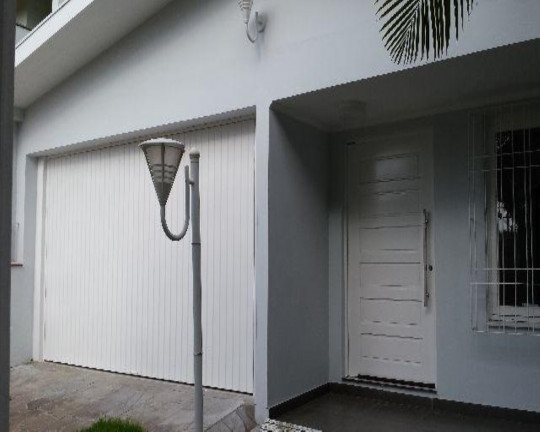 Casa com 3 Quartos à Venda, 200 m² em Sarandi - Porto Alegre