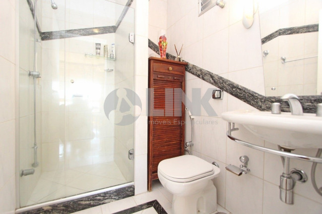 Imagem Apartamento com 3 Quartos à Venda, 113 m² em Petrópolis - Porto Alegre
