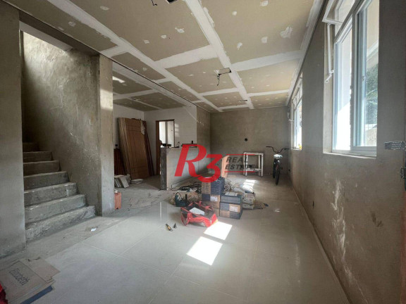 Imagem Casa com 2 Quartos à Venda, 180 m² em Embaré - Santos