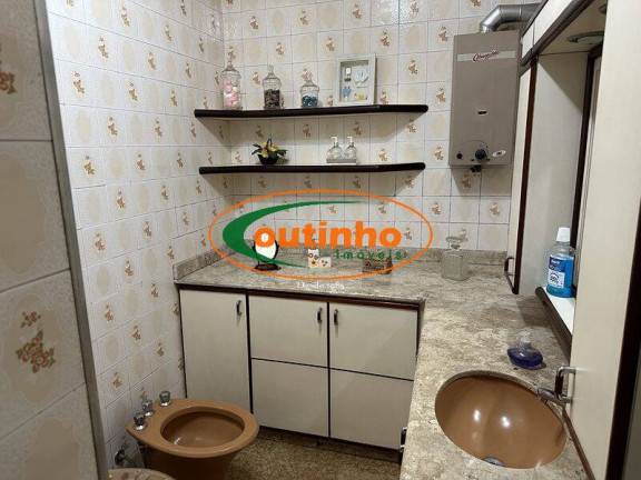 Imagem Apartamento com 2 Quartos à Venda, 92 m² em Tijuca - Rio De Janeiro Imagem Apartamento com 2 Quartos à Venda, 92 m² em Tijuca - Rio De Janeiro