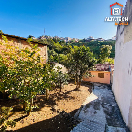Imagem Casa com 2 Quartos à Venda, 180 m² em Estância São José - Poços De Caldas Imagem Casa com 2 Quartos à Venda, 180 m² em Estância São José - Poços De Caldas