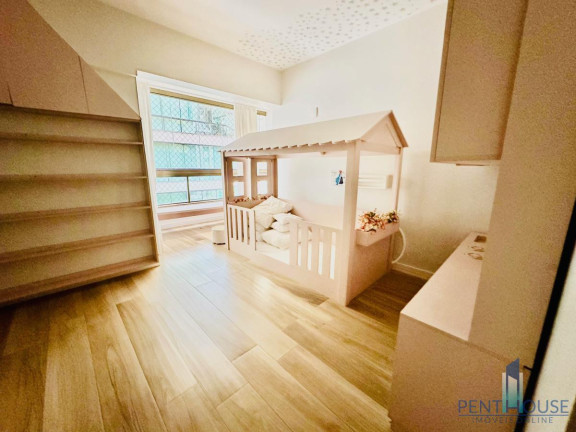 Imagem Apartamento com 3 Quartos à Venda, 225 m² em Centro - Balneário Camboriú Imagem Apartamento com 3 Quartos à Venda, 225 m² em Centro - Balneário Camboriú