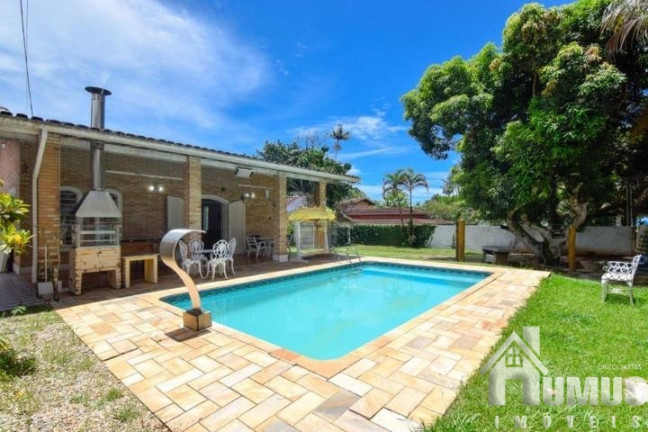 Imagem Casa com 3 Quartos à Venda, 262 m² em Enseada - Ubatuba Imagem Casa com 3 Quartos à Venda, 262 m² em Enseada - Ubatuba