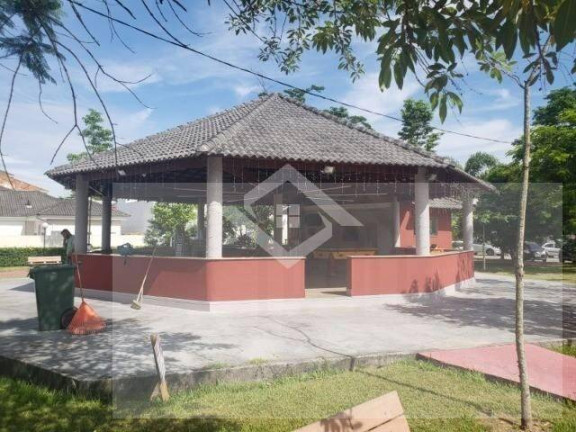 Imagem Casa com 3 Quartos à Venda, 238 m² em Campo Grande - Rio De Janeiro