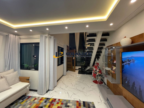 Imagem Casa com 3 Quartos à Venda, 210 m² em Parque Tropical - Campos Dos Goytacazes Imagem Casa com 3 Quartos à Venda, 210 m² em Parque Tropical - Campos Dos Goytacazes