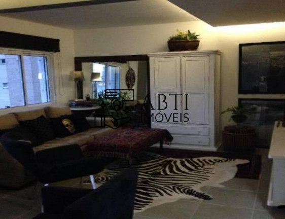 Imagem Apartamento com 2 Quartos à Venda, 90 m² em Vila Nova Conceição - São Paulo