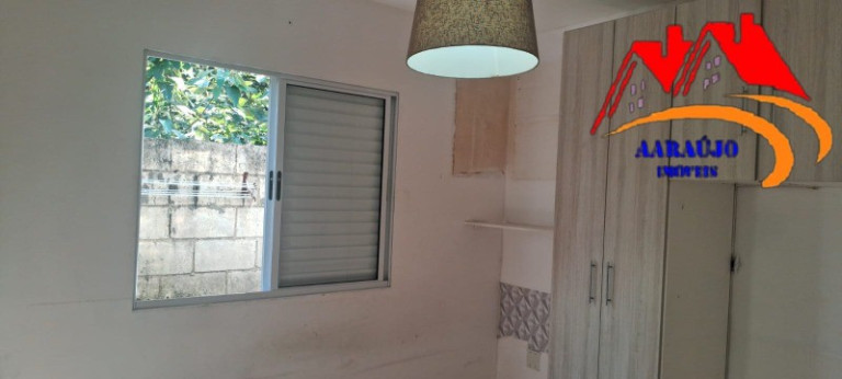 Imagem Casa com 2 Quartos à Venda, 75 m² em Outeiro De Passárgada - Cotia Imagem Casa com 2 Quartos à Venda, 75 m² em Outeiro De Passárgada - Cotia