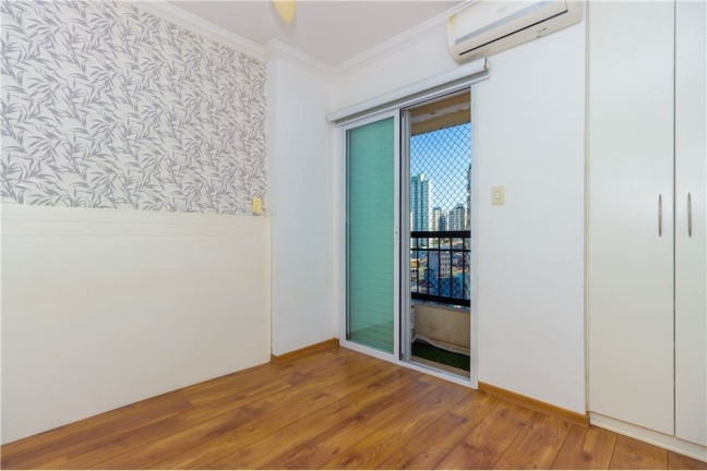 Imagem Imóvel com 3 Quartos à Venda, em Vila Mariana - São Paulo Imagem Imóvel com 3 Quartos à Venda, em Vila Mariana - São Paulo