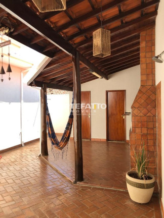 Imagem Casa com 3 Quartos à Venda, 178 m² em Parque Do Castelo - Franca Imagem Casa com 3 Quartos à Venda, 178 m² em Parque Do Castelo - Franca