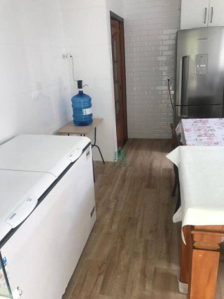 Imagem Casa com 3 Quartos à Venda, 198 m² em Jardim Pinhal - Guarulhos Imagem Casa com 3 Quartos à Venda, 198 m² em Jardim Pinhal - Guarulhos