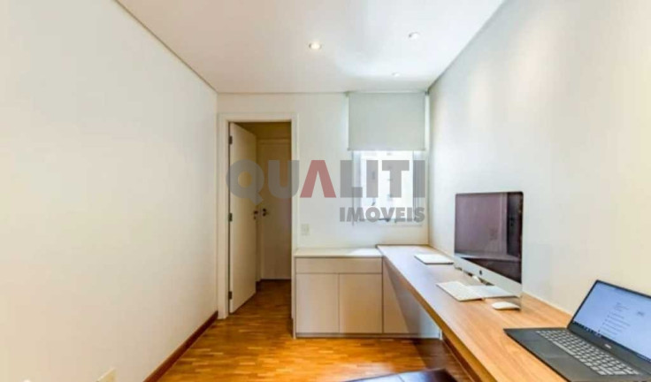 Imagem Apartamento com 3 Quartos à Venda, 230 m² em Moema - São Paulo