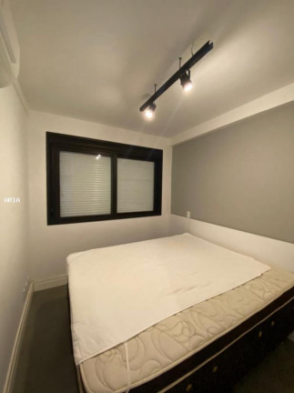 Imagem Apartamento com 1 Quarto à Venda, 105 m² em Rio Branco - Porto Alegre